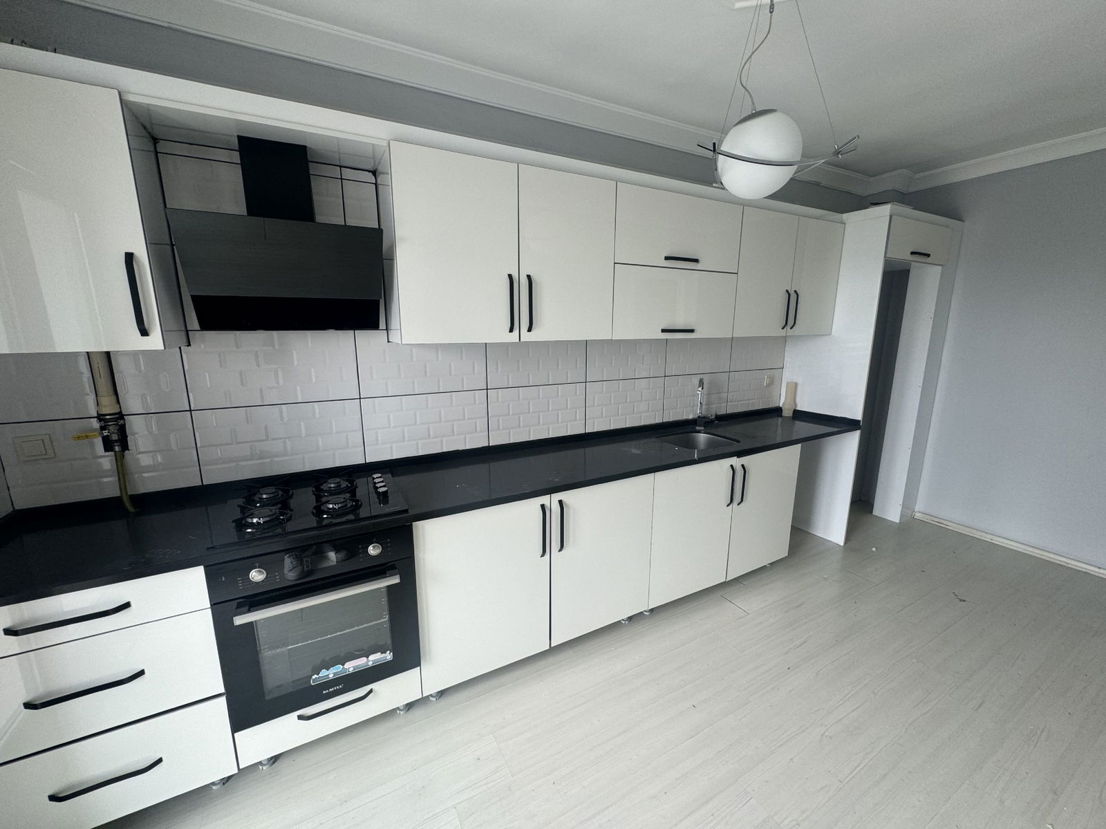 Kiralık Daire 18,000 TL