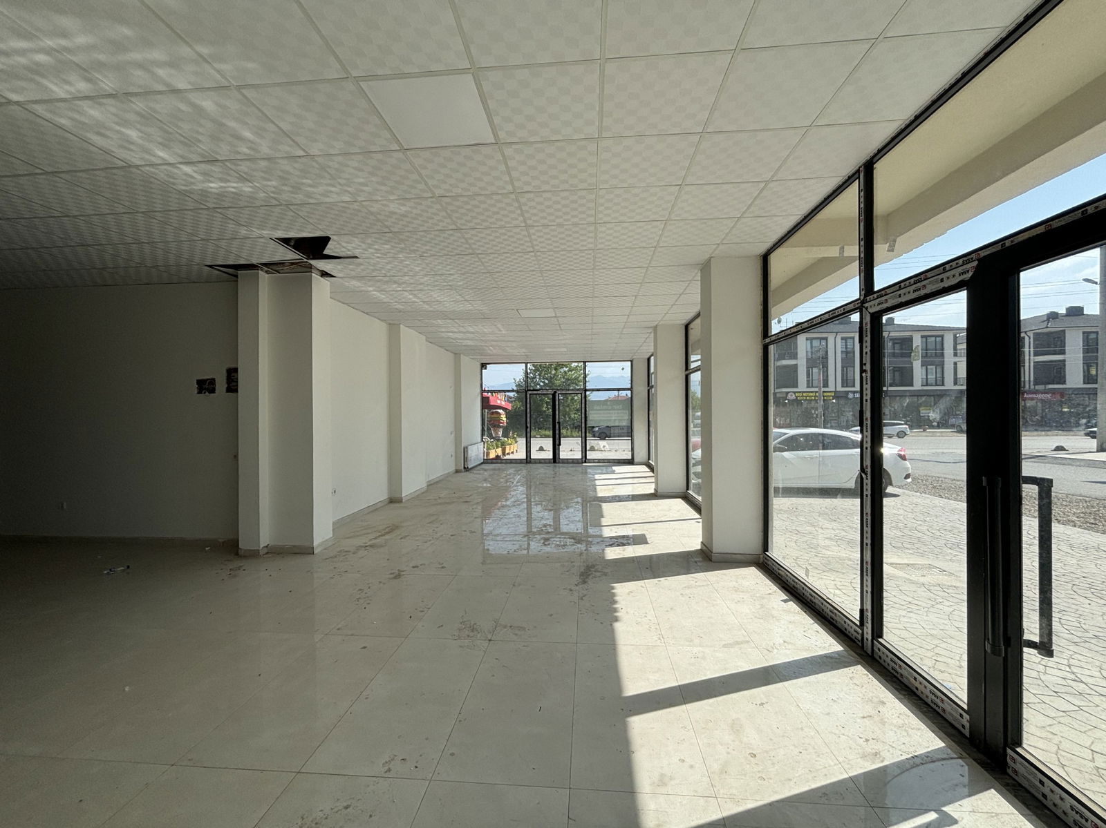 Kiralık Dükkan 50,000 TL