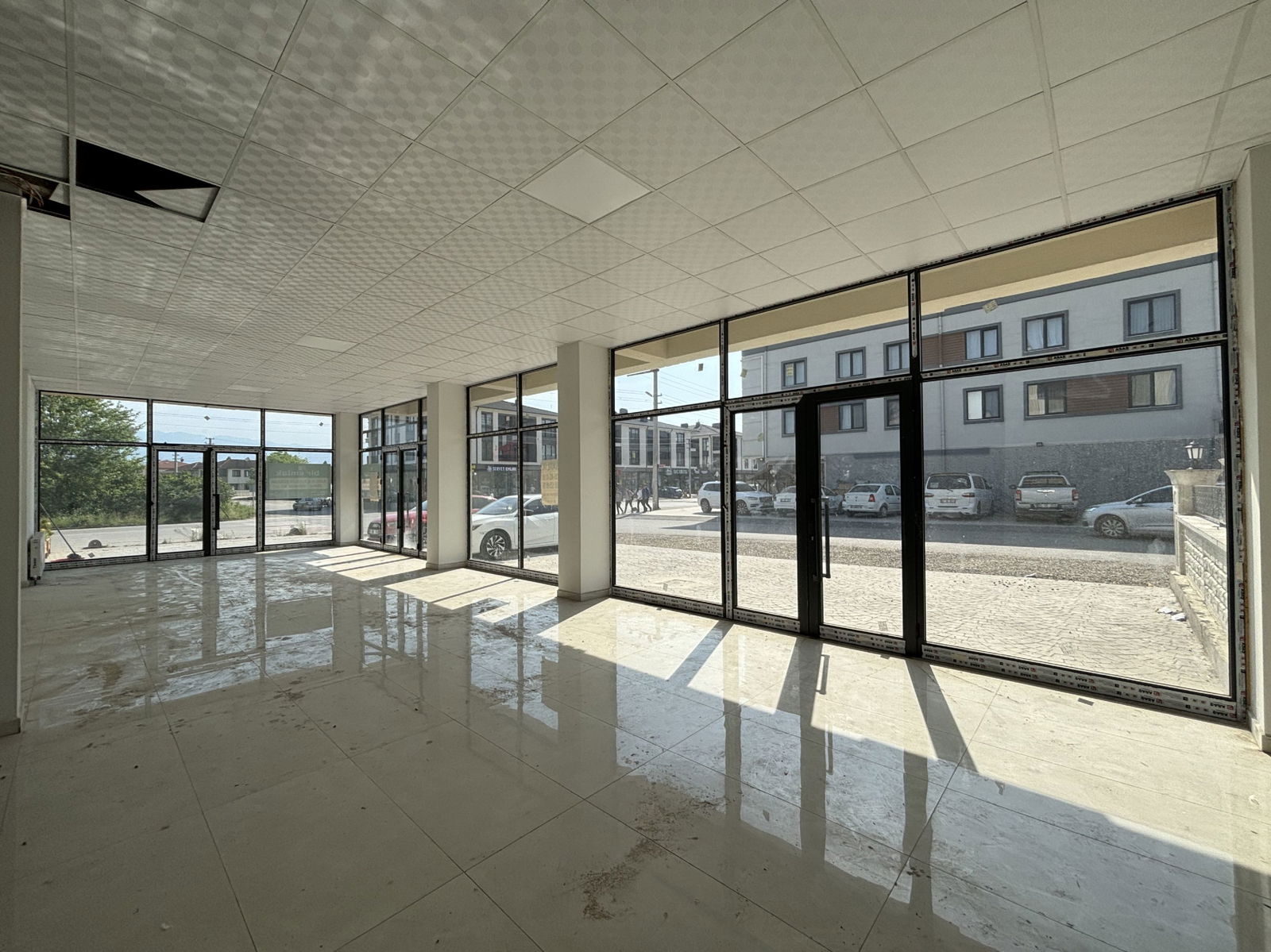 Kiralık Dükkan 50,000 TL