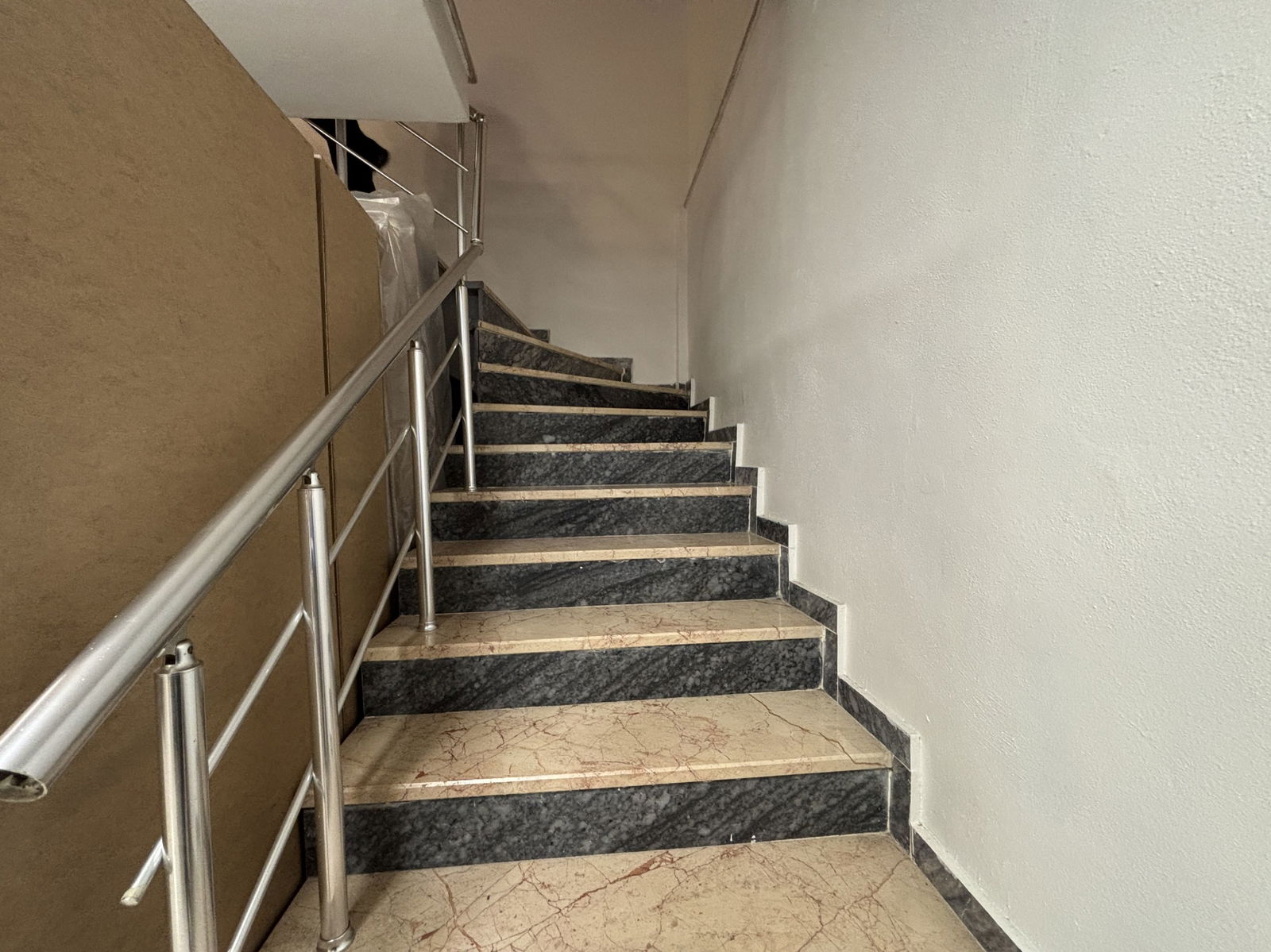 Satılık Dükkan 9,990,000 TL