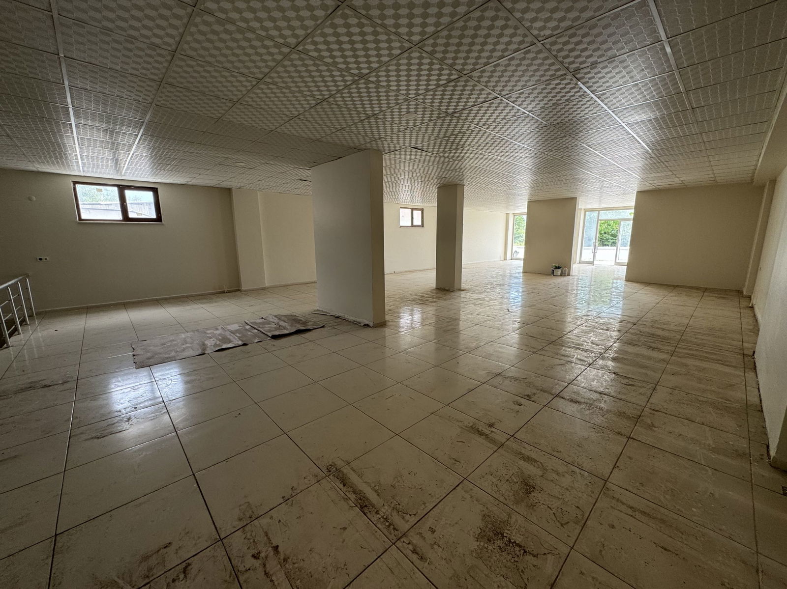 Kiralık Dükkan 55,000 TL