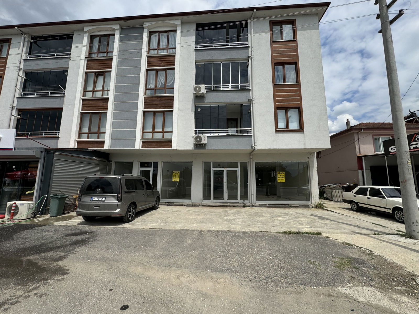 Kiralık Dükkan 55,000 TL