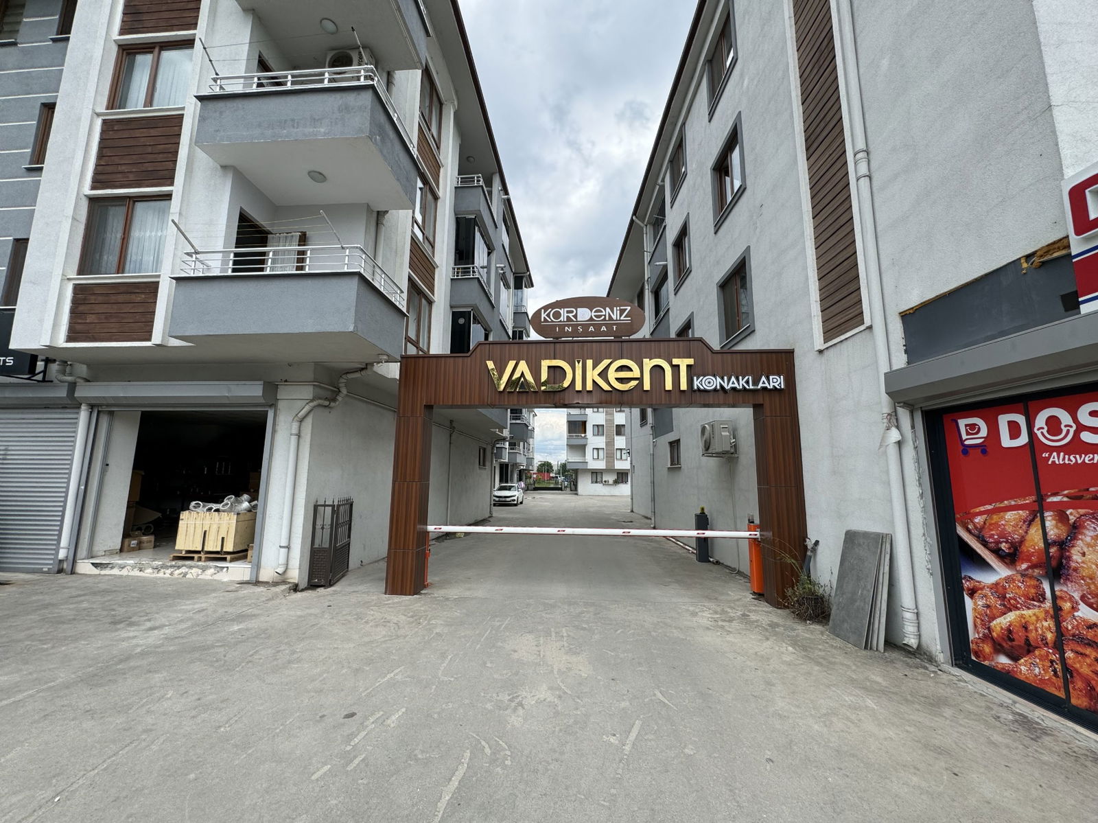 Kiralık Dükkan 55,000 TL
