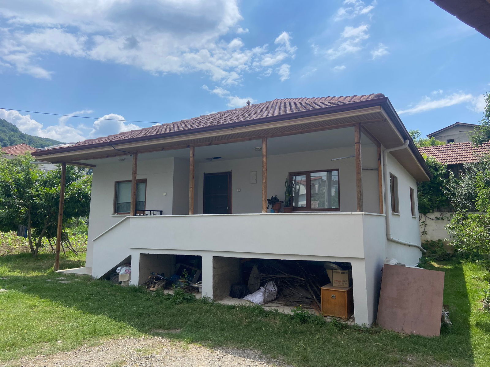  KAYNAŞLI MERKEZ SARIYER MAHALLESİNDE SATILIK MÜSTAKİL EV