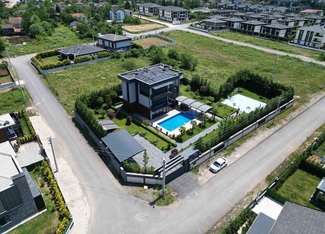 Satılık Villa 49,750,000 TL