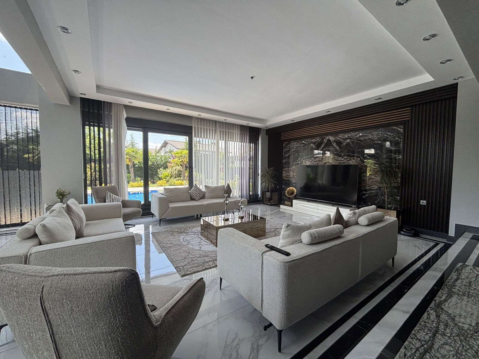 Satılık Villa 49,750,000 TL