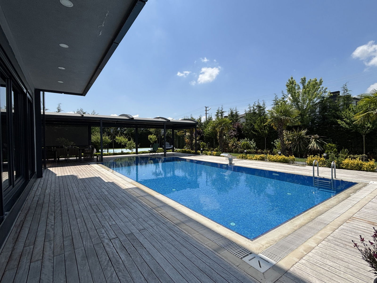 Satılık Villa 49,750,000 TL