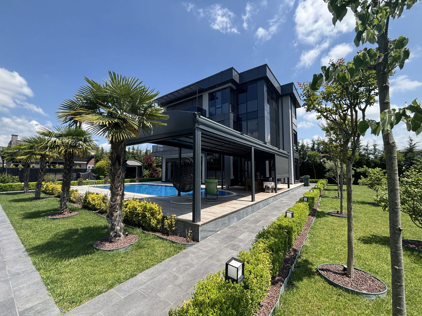 Satılık Villa 49,750,000 TL