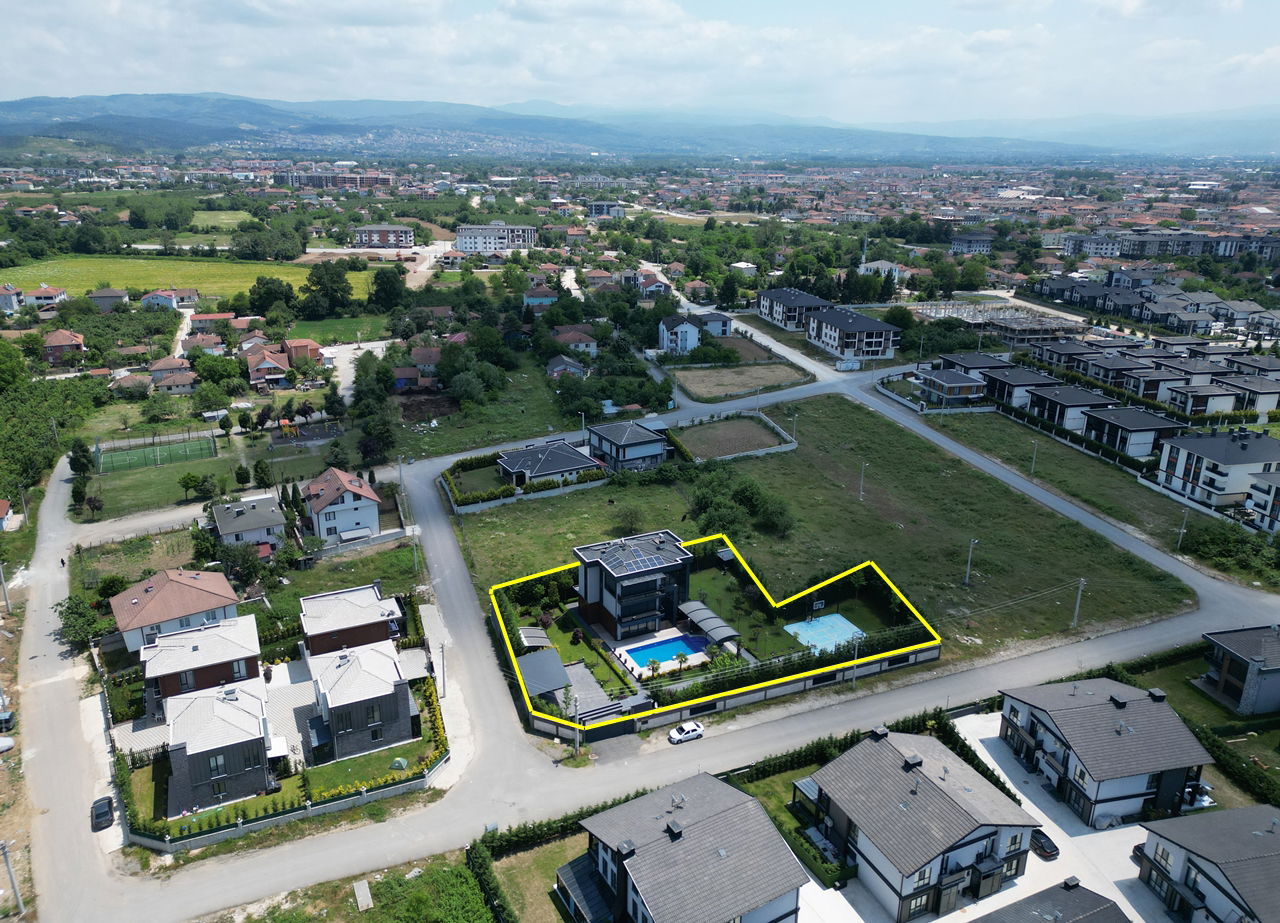 Satılık Villa 49,750,000 TL
