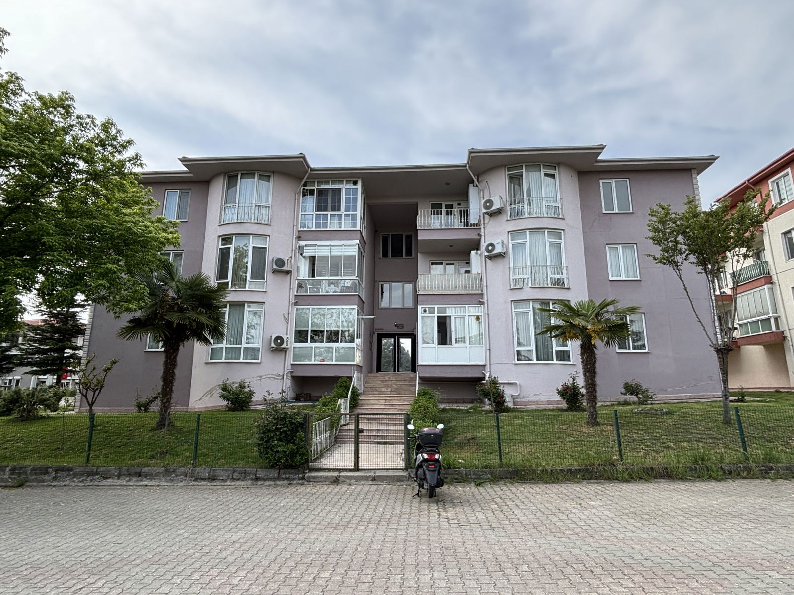 Kiralık Daire 14,000 TL