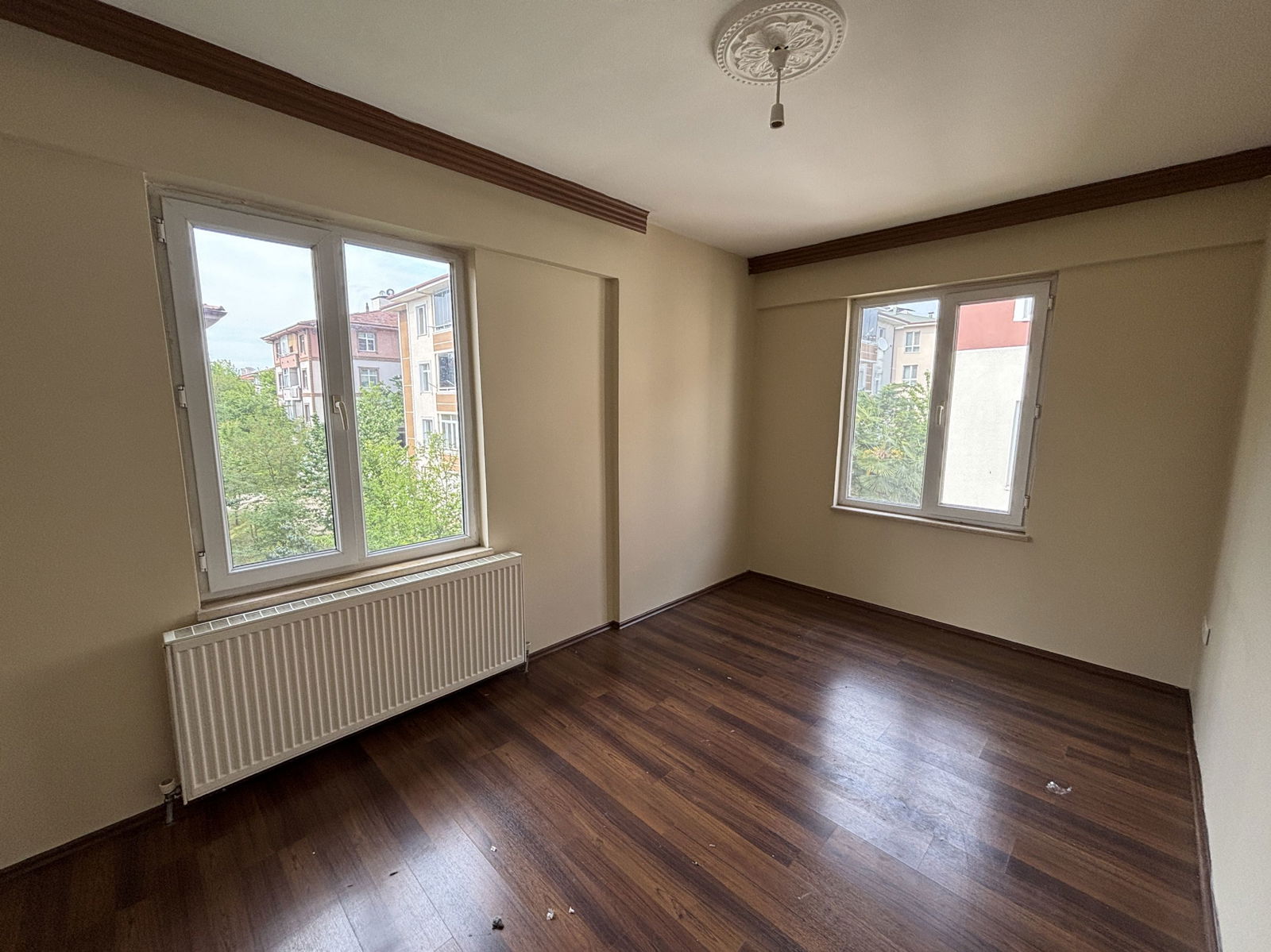 Kiralık Daire 14,000 TL