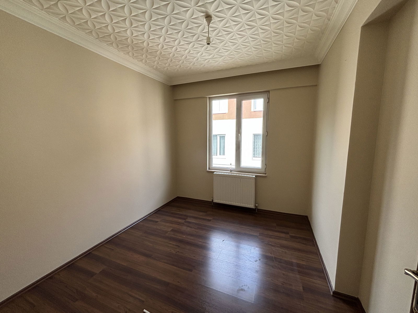 Kiralık Daire 14,000 TL
