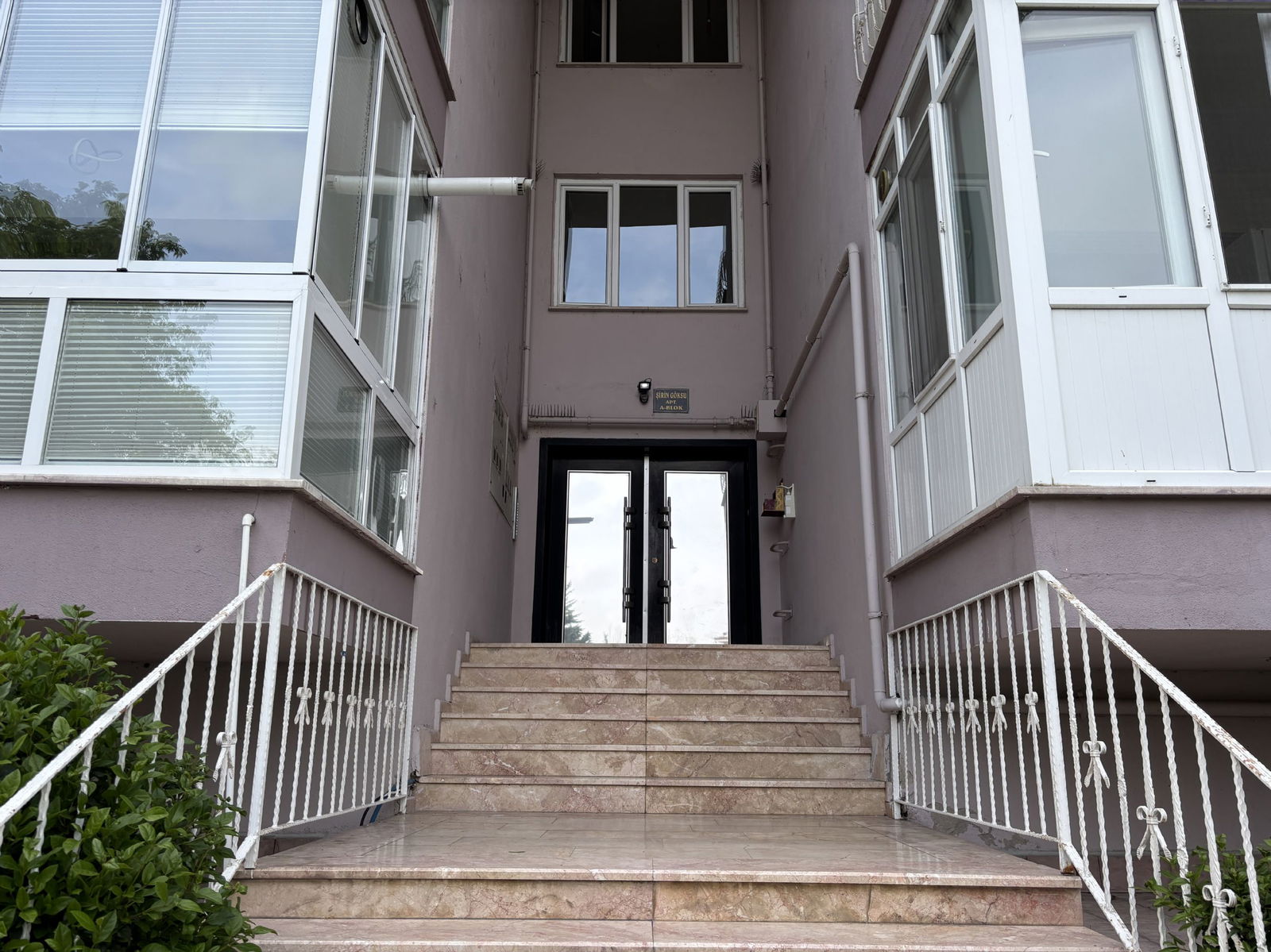Kiralık Daire 14,000 TL
