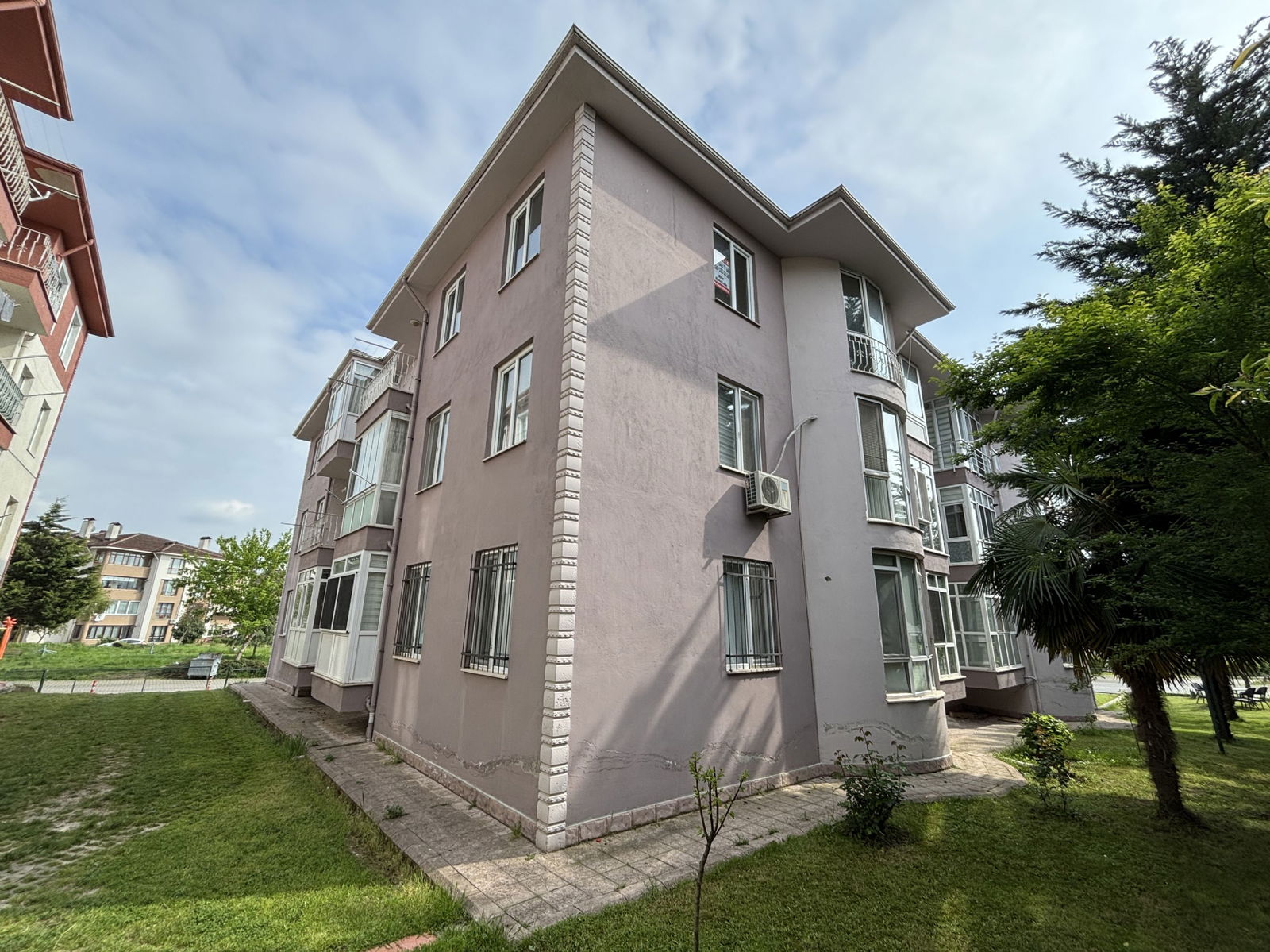 Kiralık Daire 14,000 TL