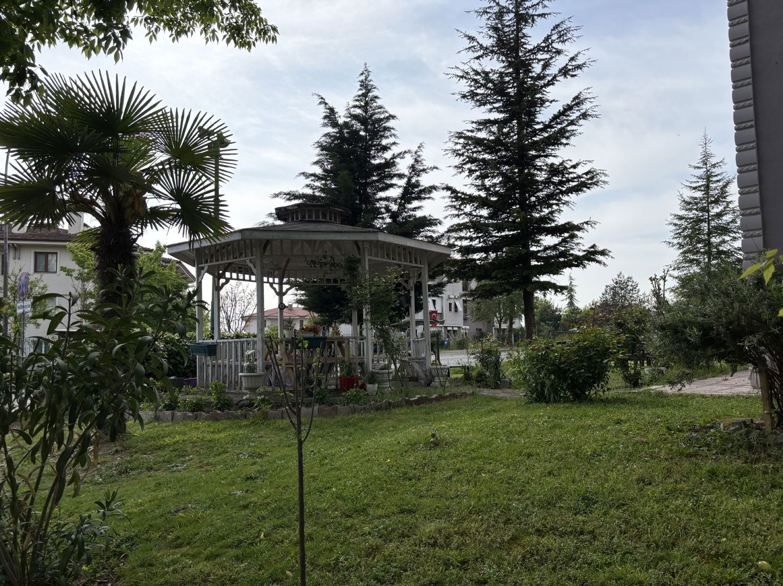Kiralık Daire 14,000 TL