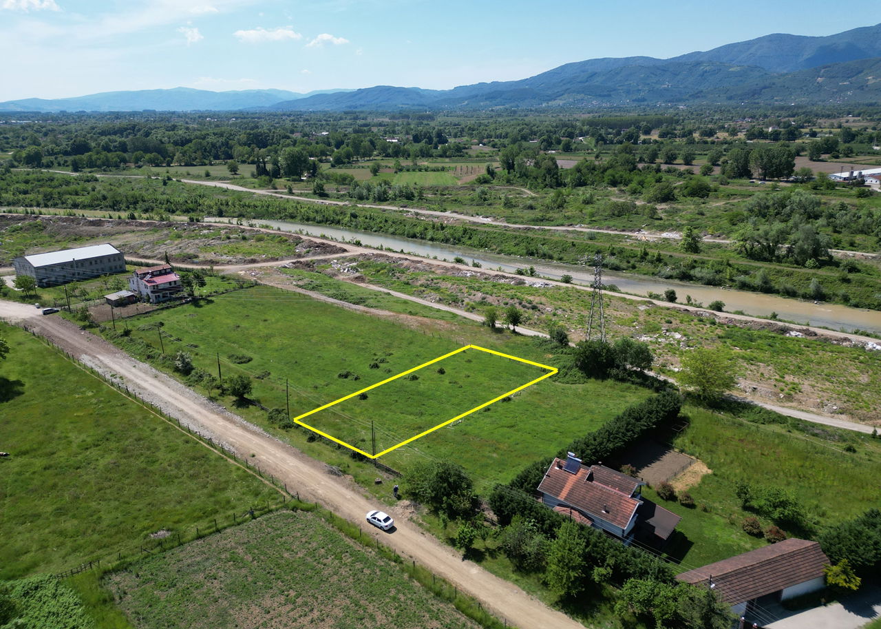  SARAYYERİ MAHALLESİ'NDE 1239 M2 SATILIK ARSA  