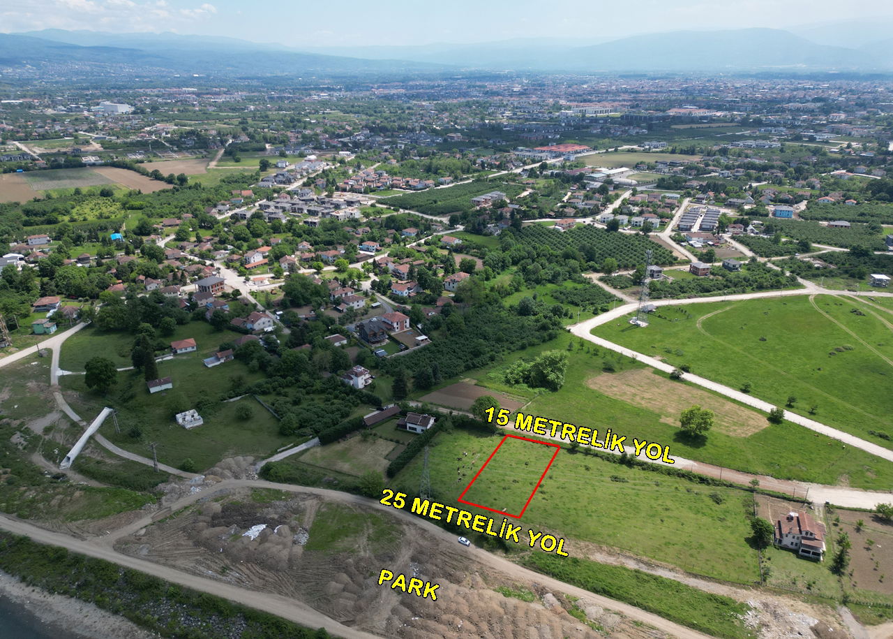  SARAYYERİ MAHALLESİ'NDE 1239 M2 SATILIK ARSA  