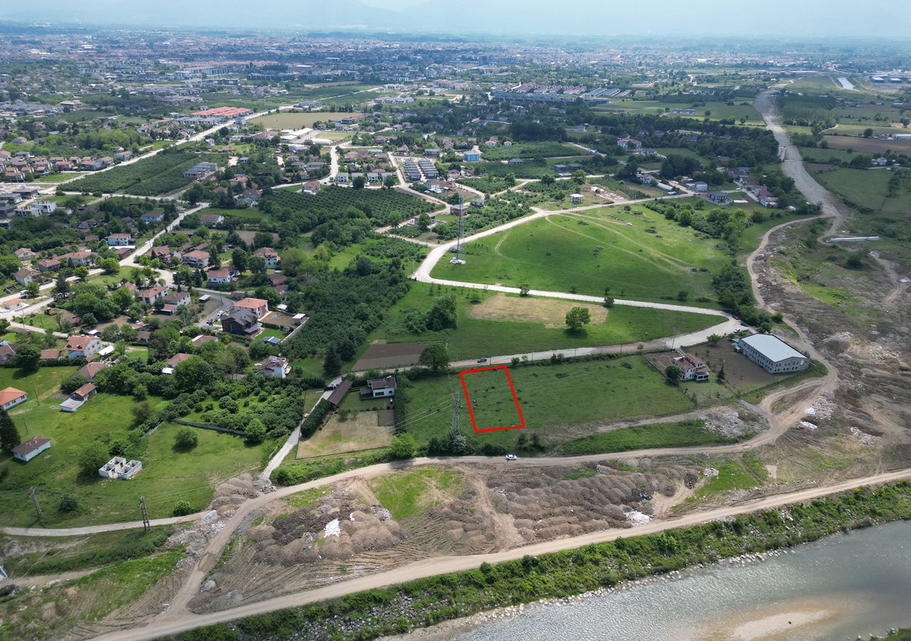  SARAYYERİ MAHALLESİ'NDE 1239 M2 SATILIK ARSA  