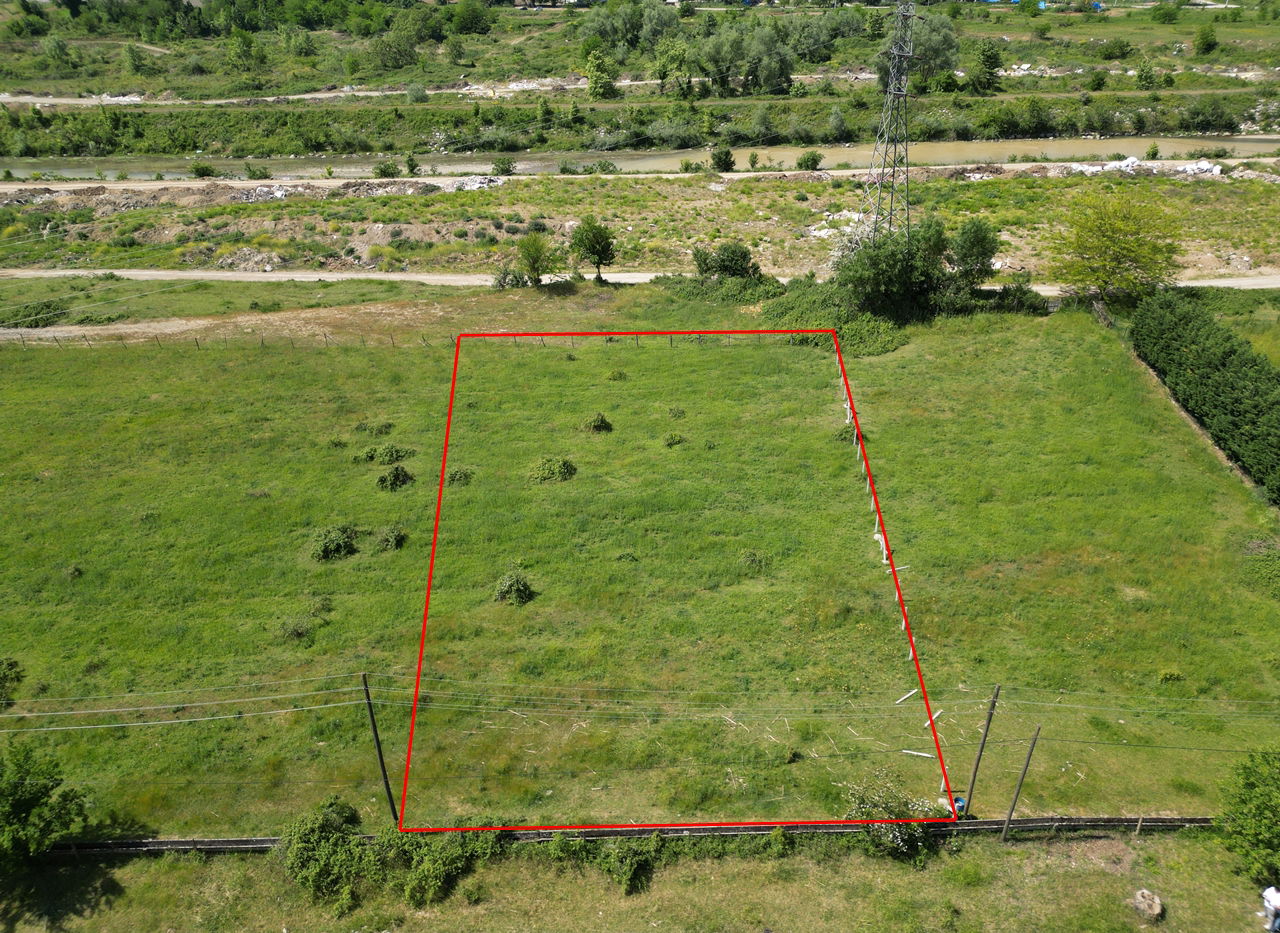  SARAYYERİ MAHALLESİ'NDE 1239 M2 SATILIK ARSA  