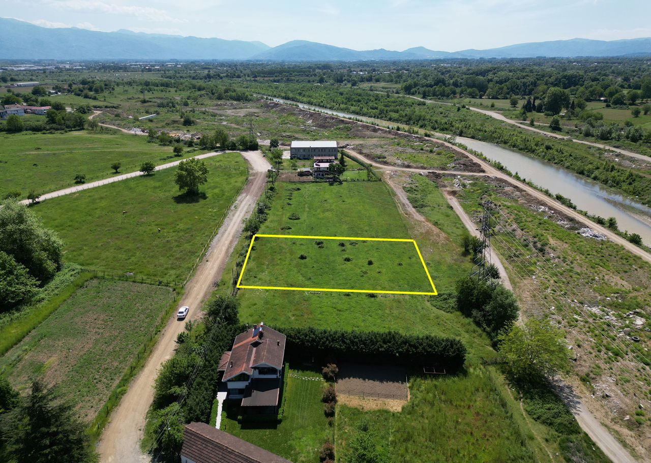  SARAYYERİ MAHALLESİ'NDE 1239 M2 SATILIK ARSA  