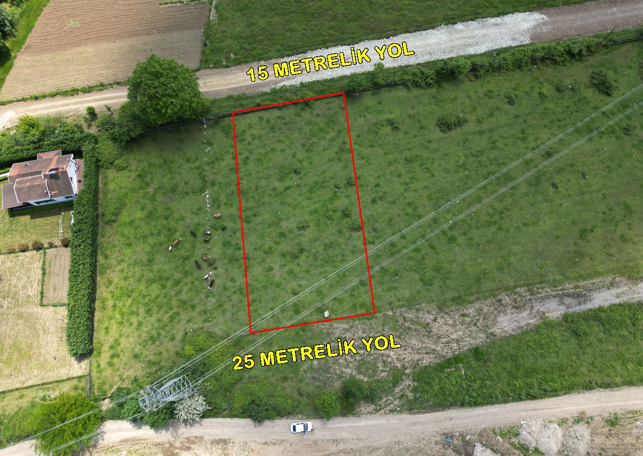  SARAYYERİ MAHALLESİ'NDE 1239 M2 SATILIK ARSA  