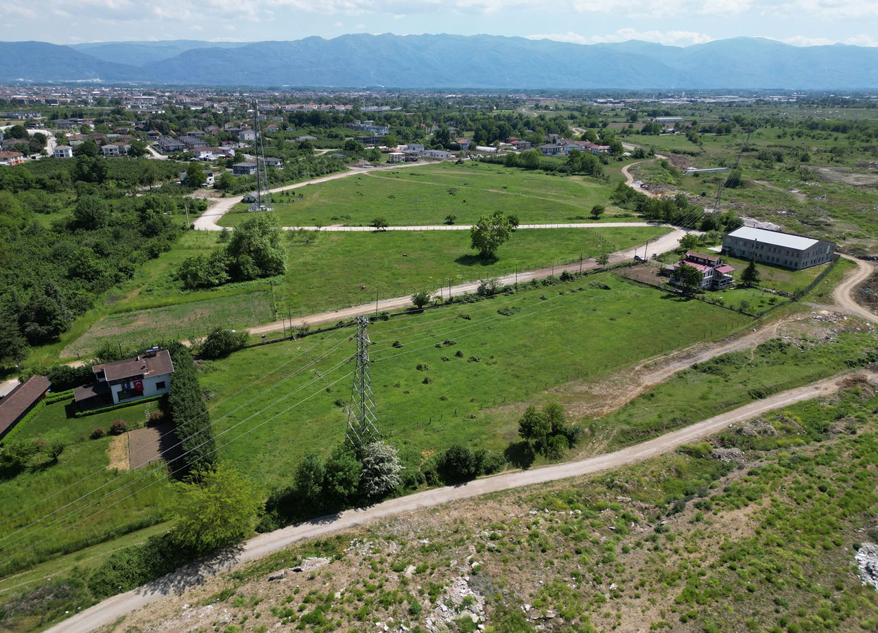  SARAYYERİ MAHALLESİ'NDE 1239 M2 SATILIK ARSA  