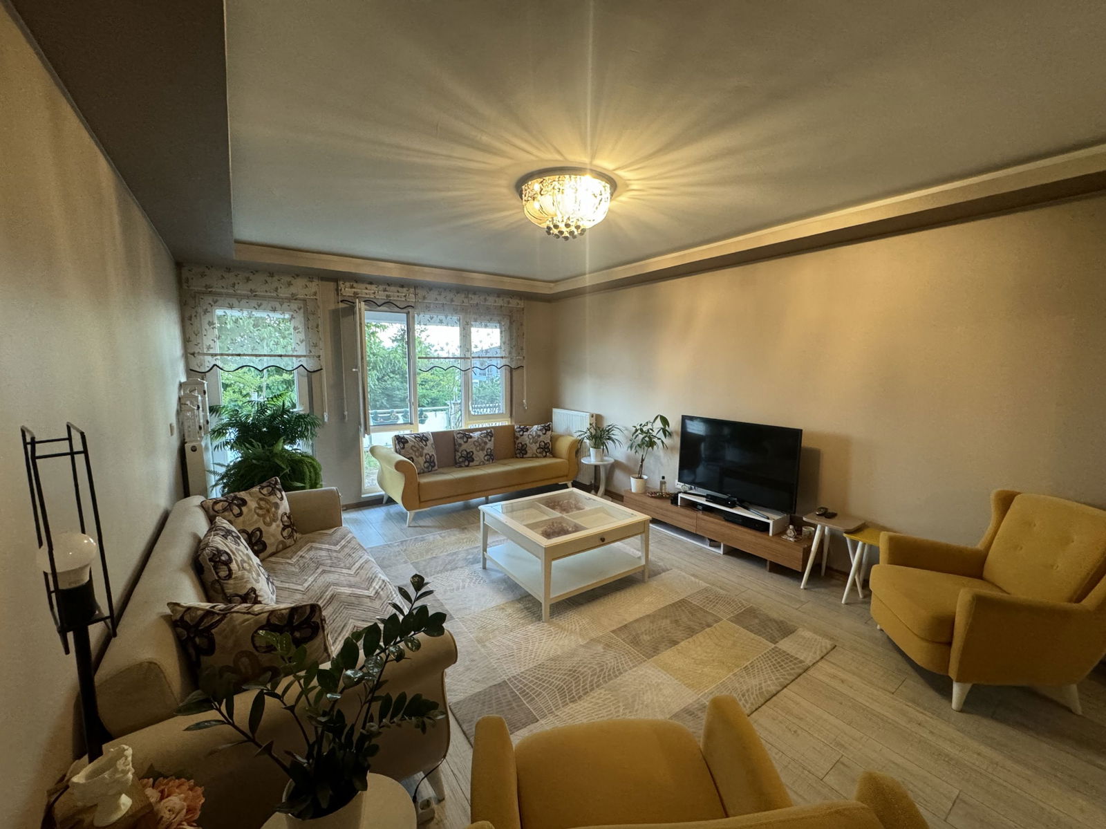 KONURALP SİTESİ'NDE 3+1 142 M2 SATILIK DAİRE