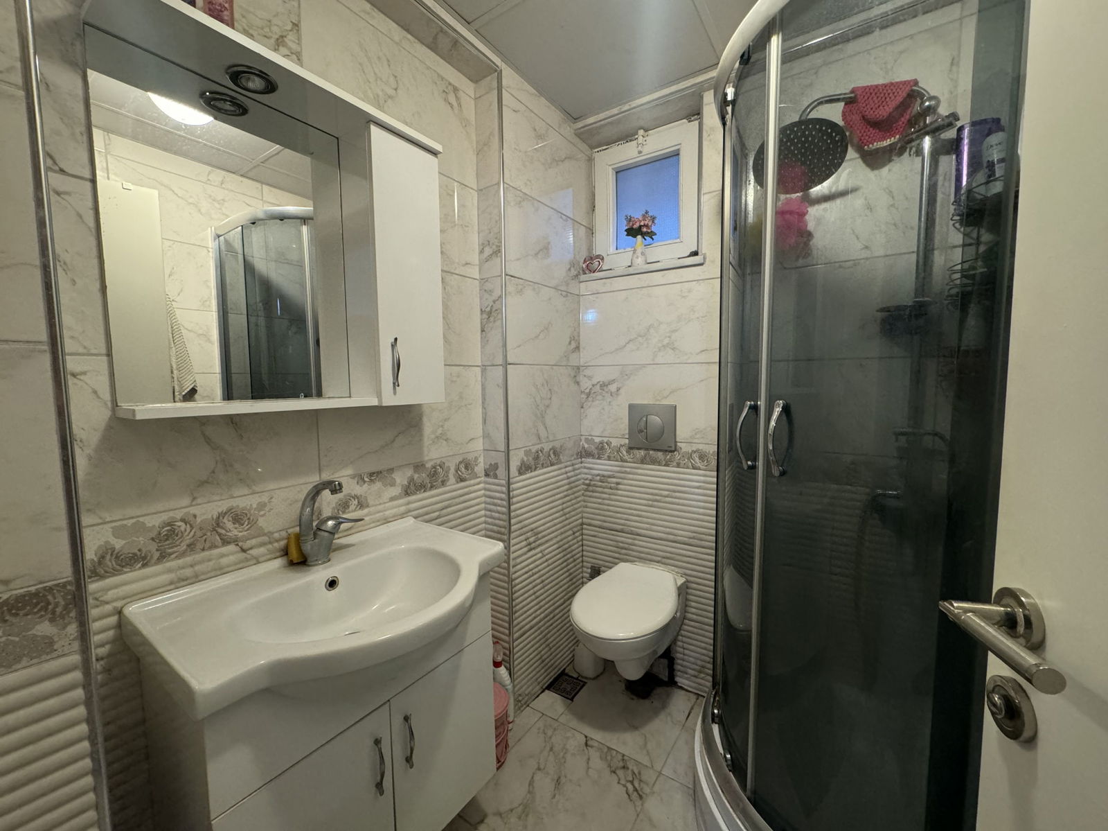 KONURALP SİTESİ'NDE 3+1 142 M2 SATILIK DAİRE