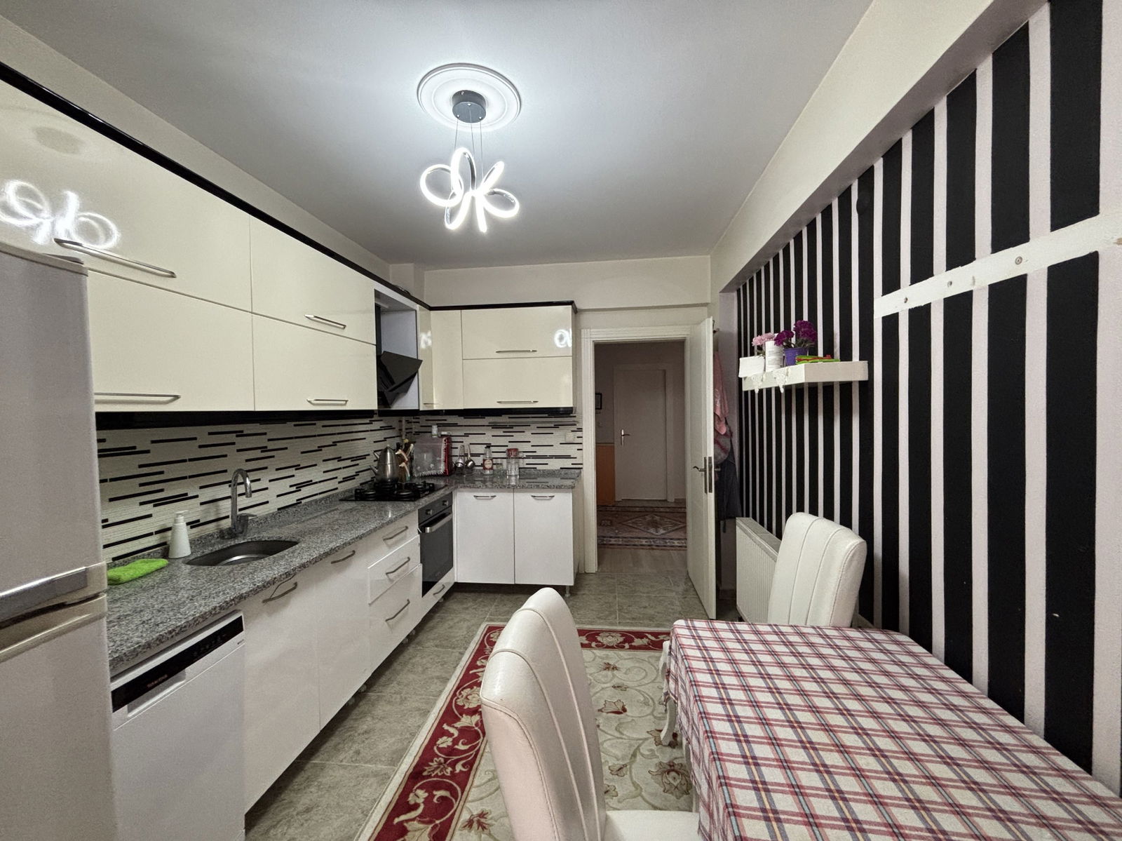 Satılık Daire 3,700,000 TL