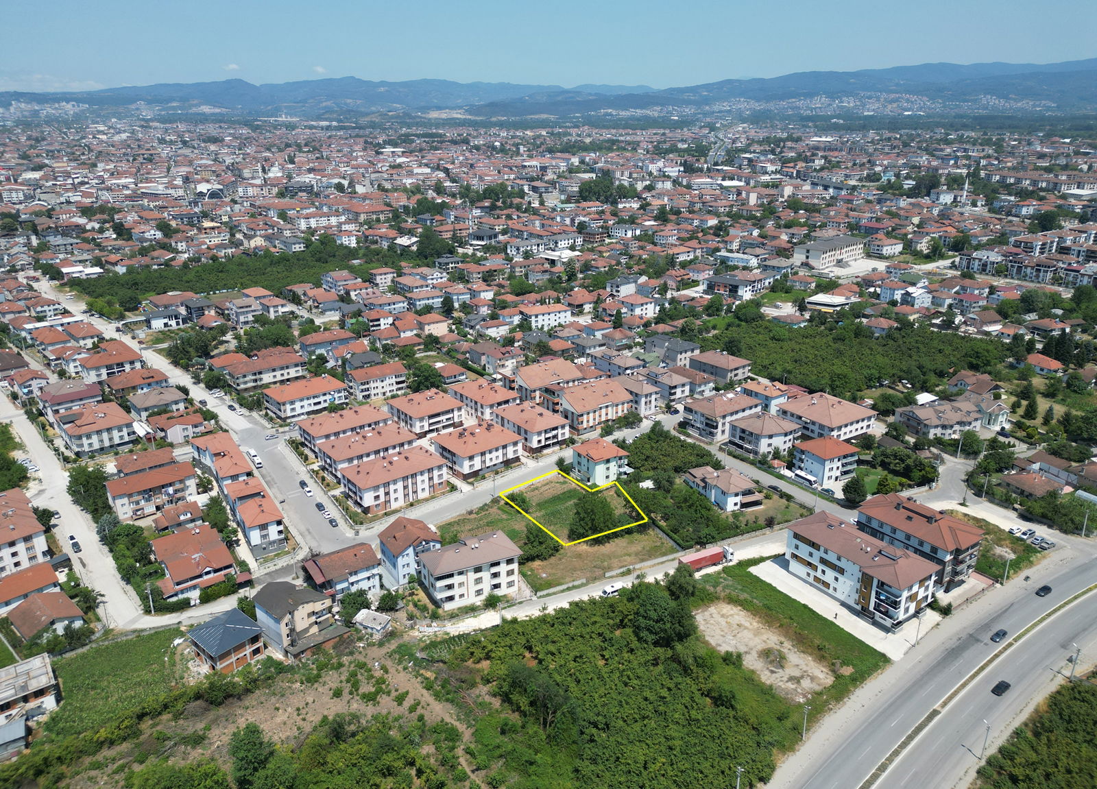 DARICI MAHALLESİ'NDE 955 M2 SATILIK ARSA