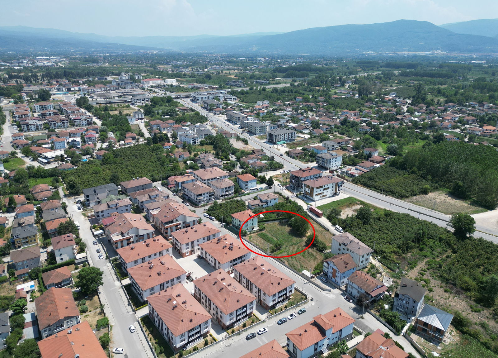 DARICI MAHALLESİ'NDE 955 M2 SATILIK ARSA