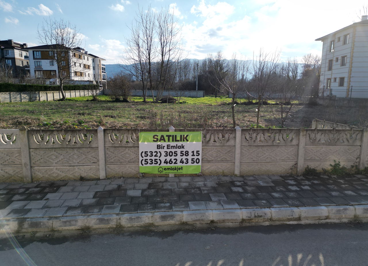 DARICI MAHALLESİ'NDE 955 M2 SATILIK ARSA