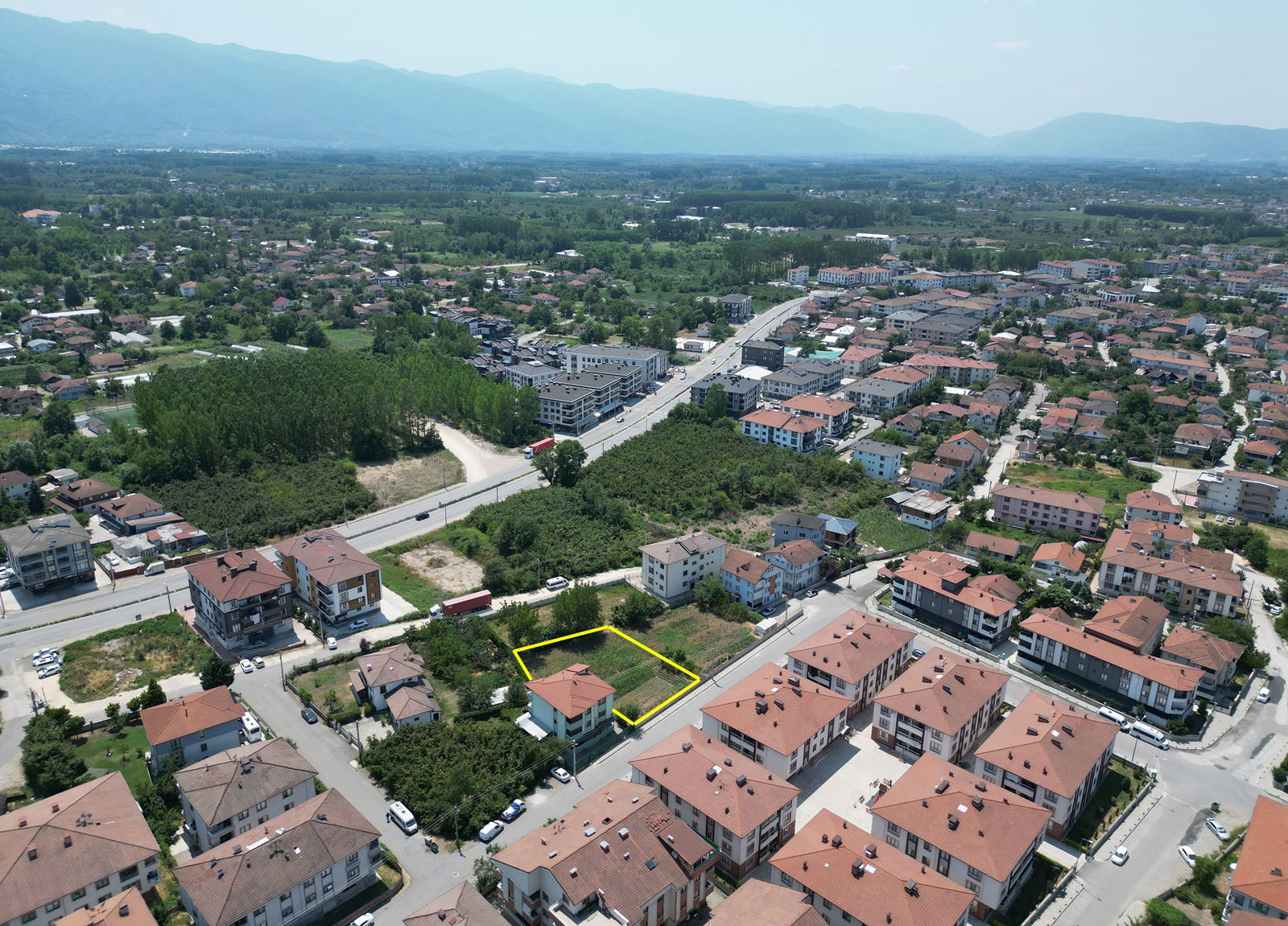 DARICI MAHALLESİ'NDE 955 M2 SATILIK ARSA