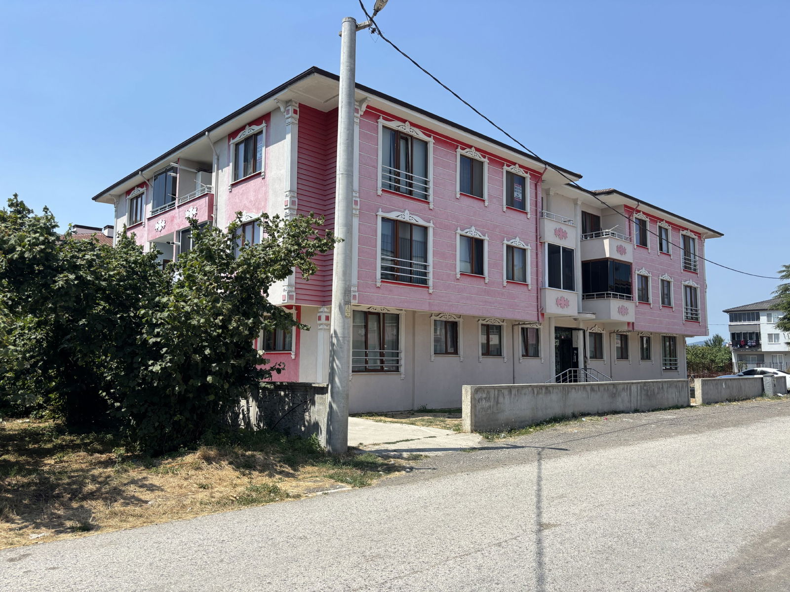 OSMANLI KONAKLARI'NDA 3+1 130 M2 SATILIK DAİRE