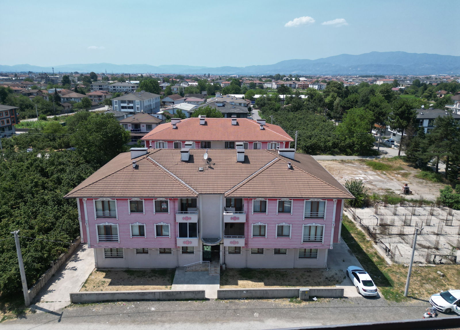 OSMANLI KONAKLARI'NDA 3+1 130 M2 SATILIK DAİRE