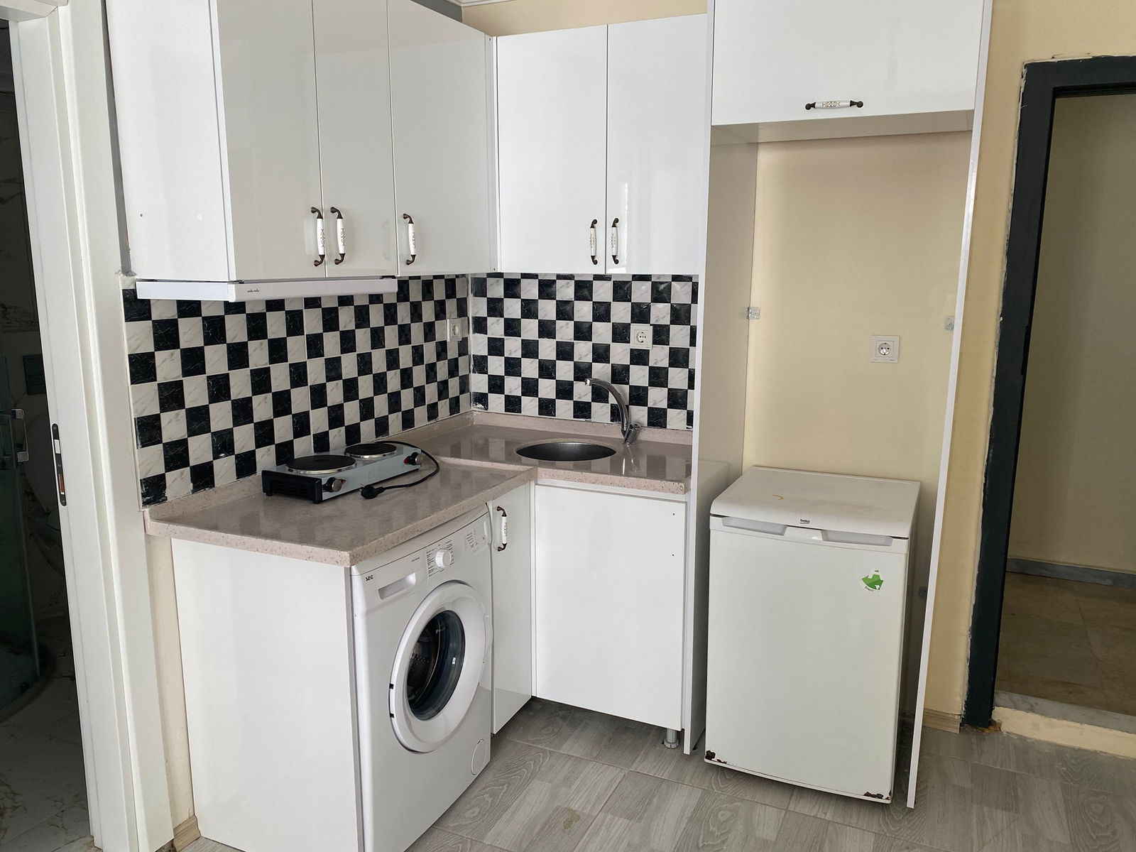 Kiralık Daire 8,000 TL