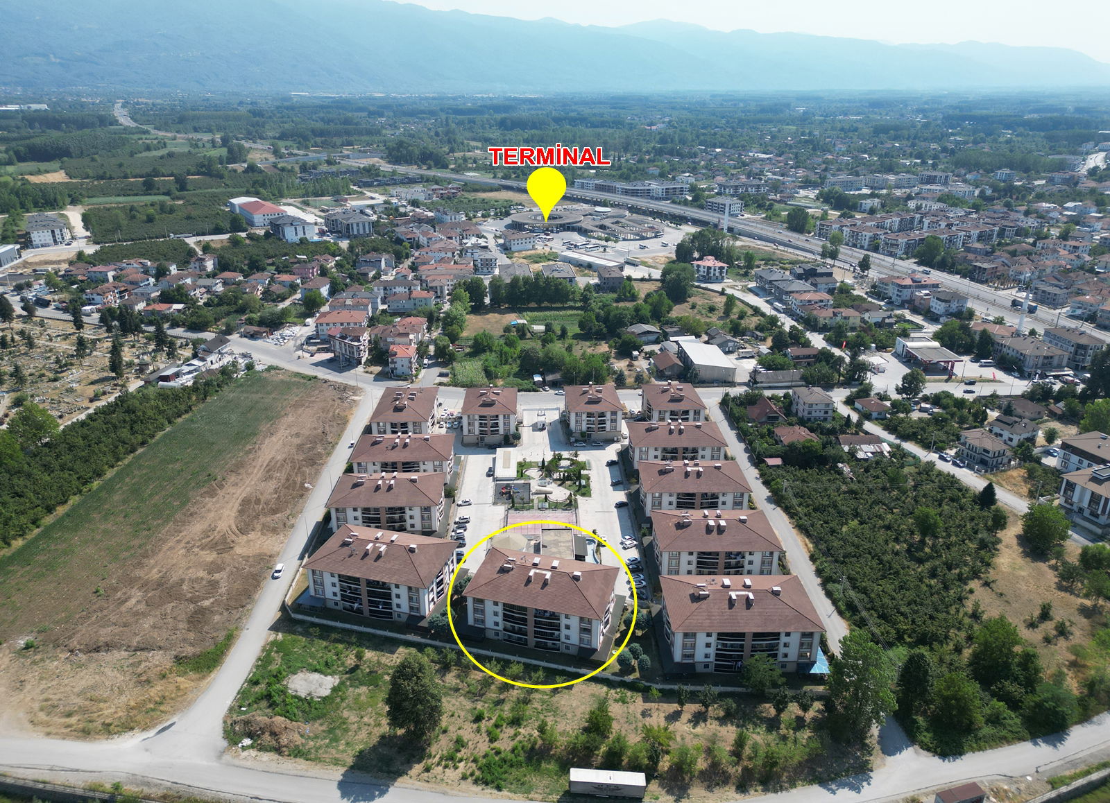 LALEZAR KONAKLARI'NDA 3+1 161 M2 SATILIK ARA KAT DAİRE