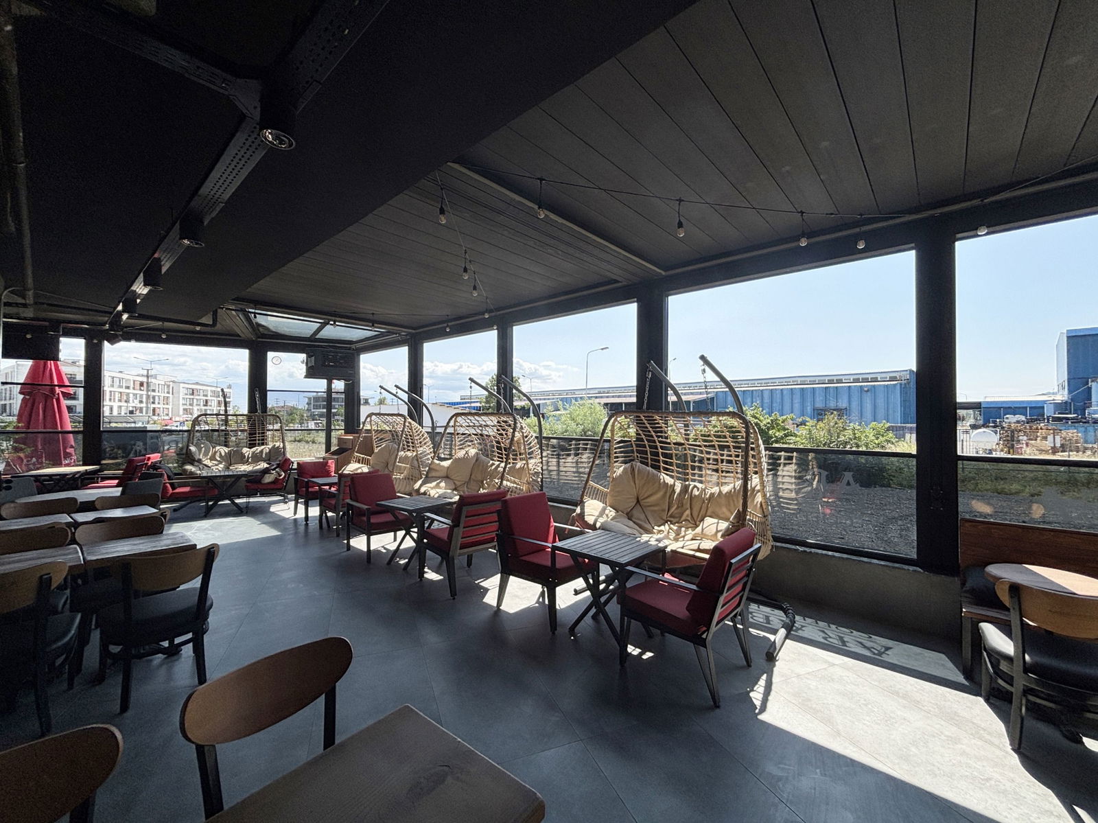 KONURALP NECMİ HOŞVER CADDESİNE CEPHE 350 M2 SATILIK İŞ YERİ