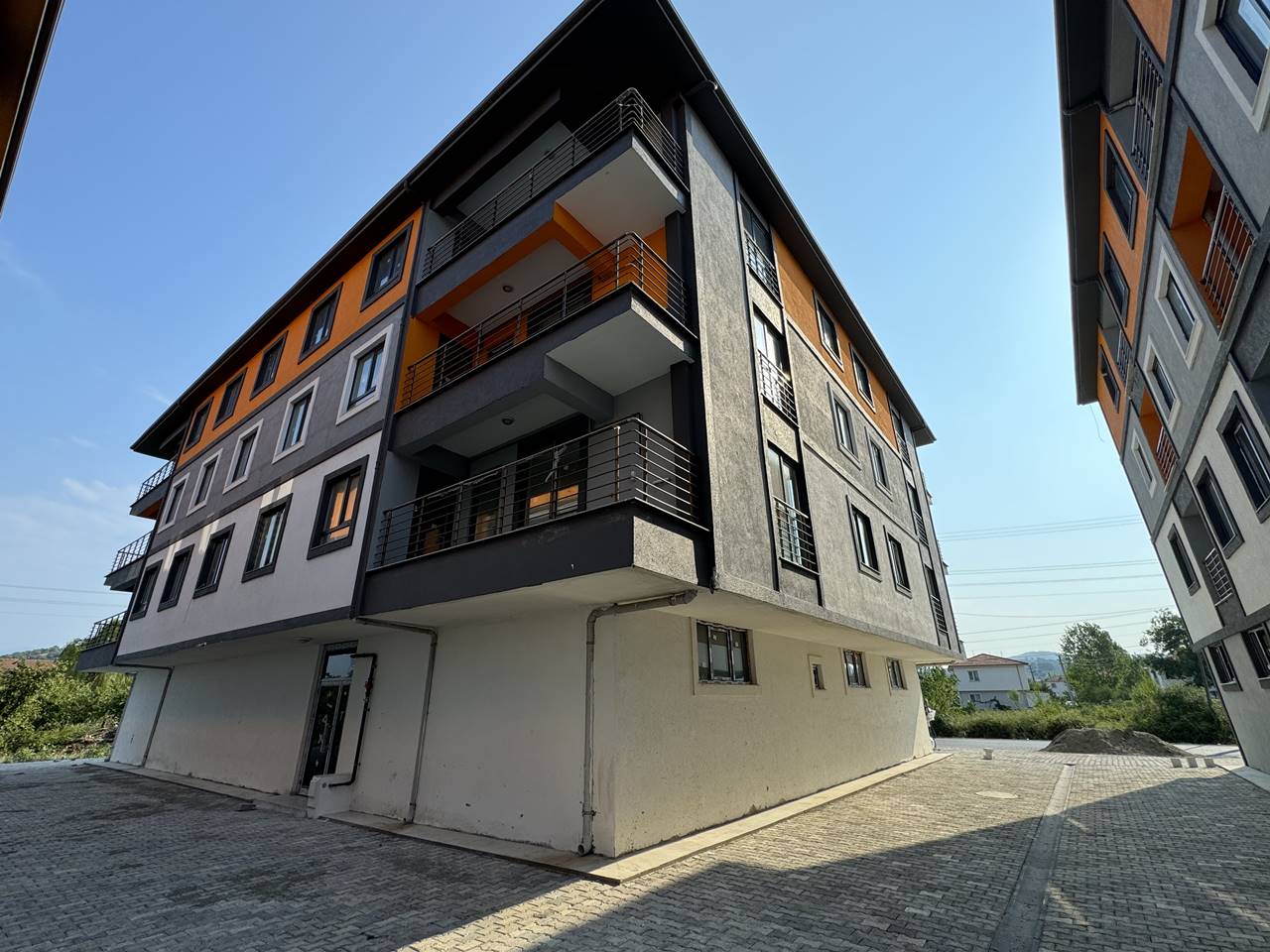 Satılık Daire 2,700,000 TL