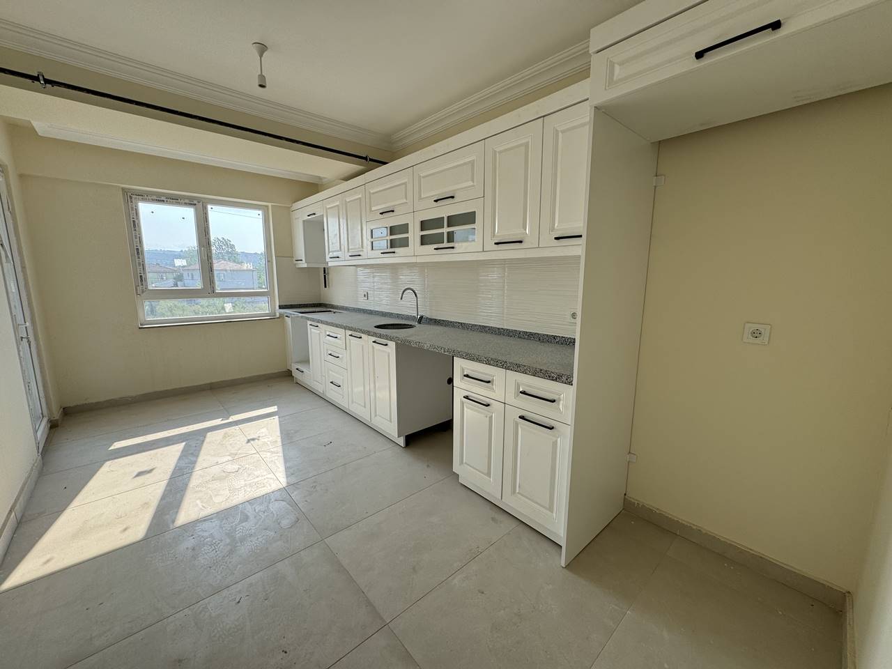 Satılık Daire 2,700,000 TL