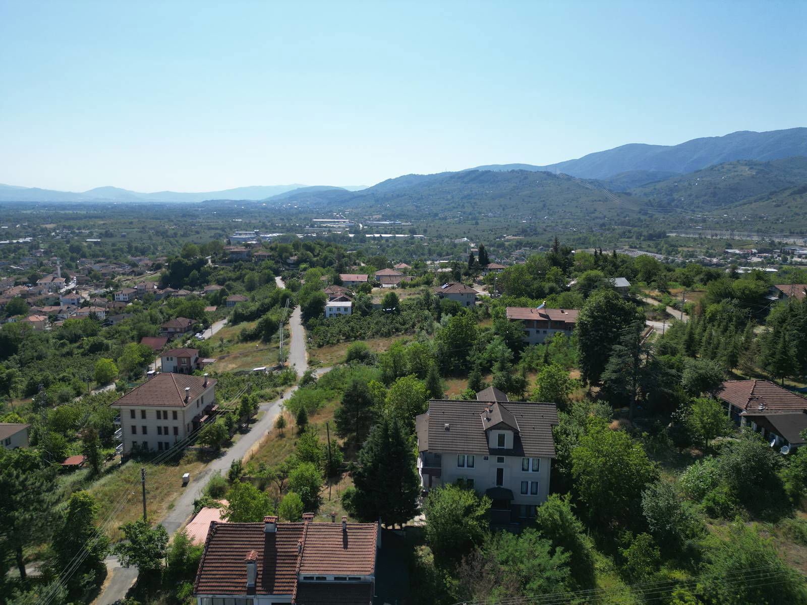 KONURALP'TE 796 M2 SATILIK ARSA 