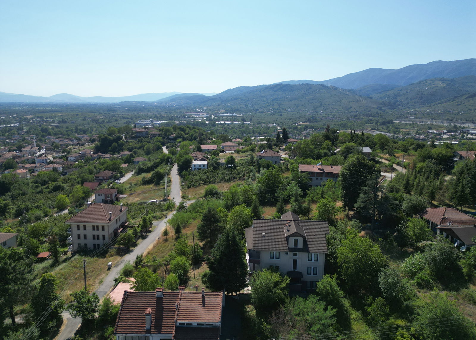 KONURALP'TE 796 M2 SATILIK ARSA 