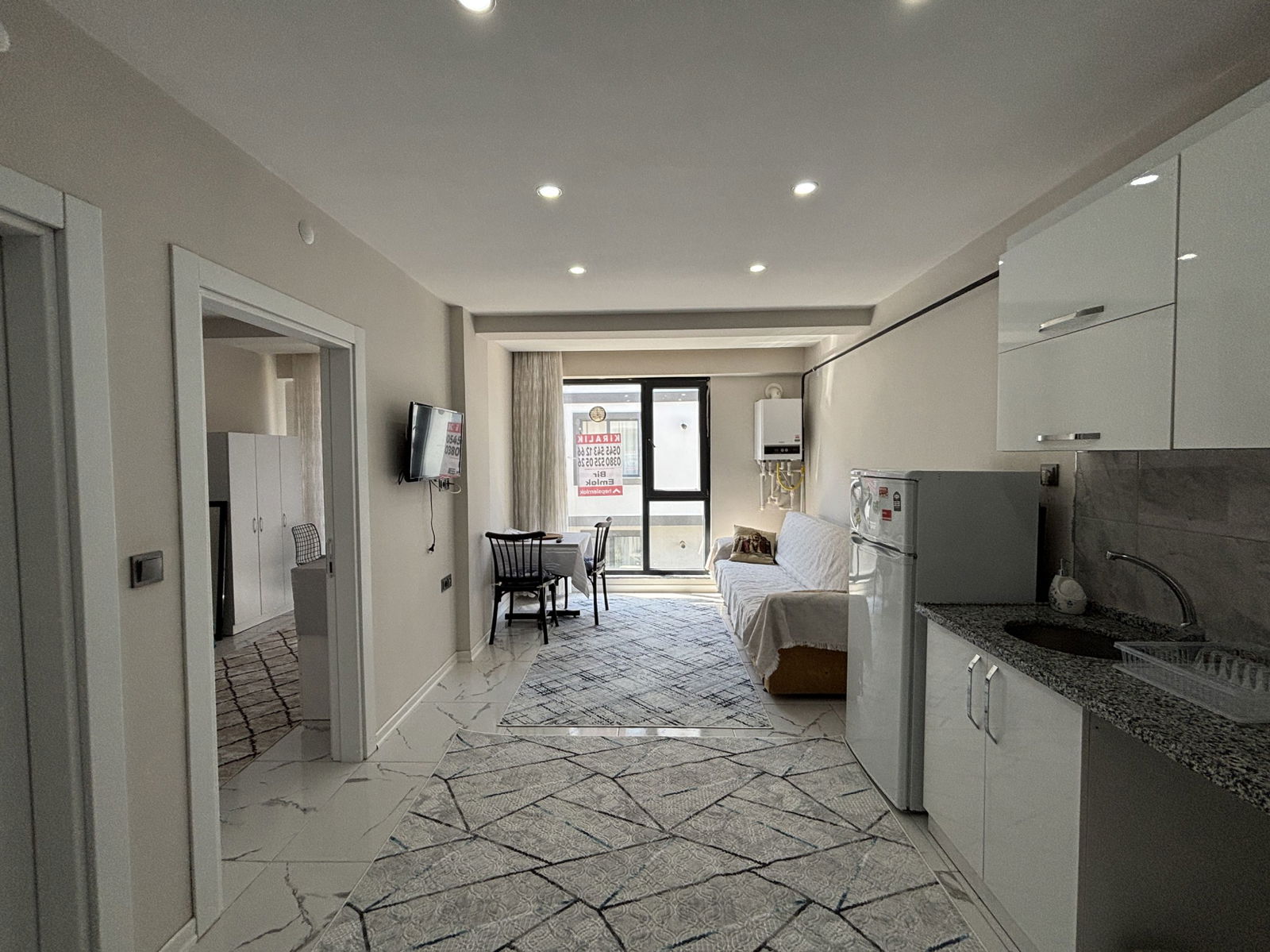 AZİZİYE MAHALLESİ'NDE 1+1 50 M2 EŞYALI KİRALIK ARA KAT DAİRE