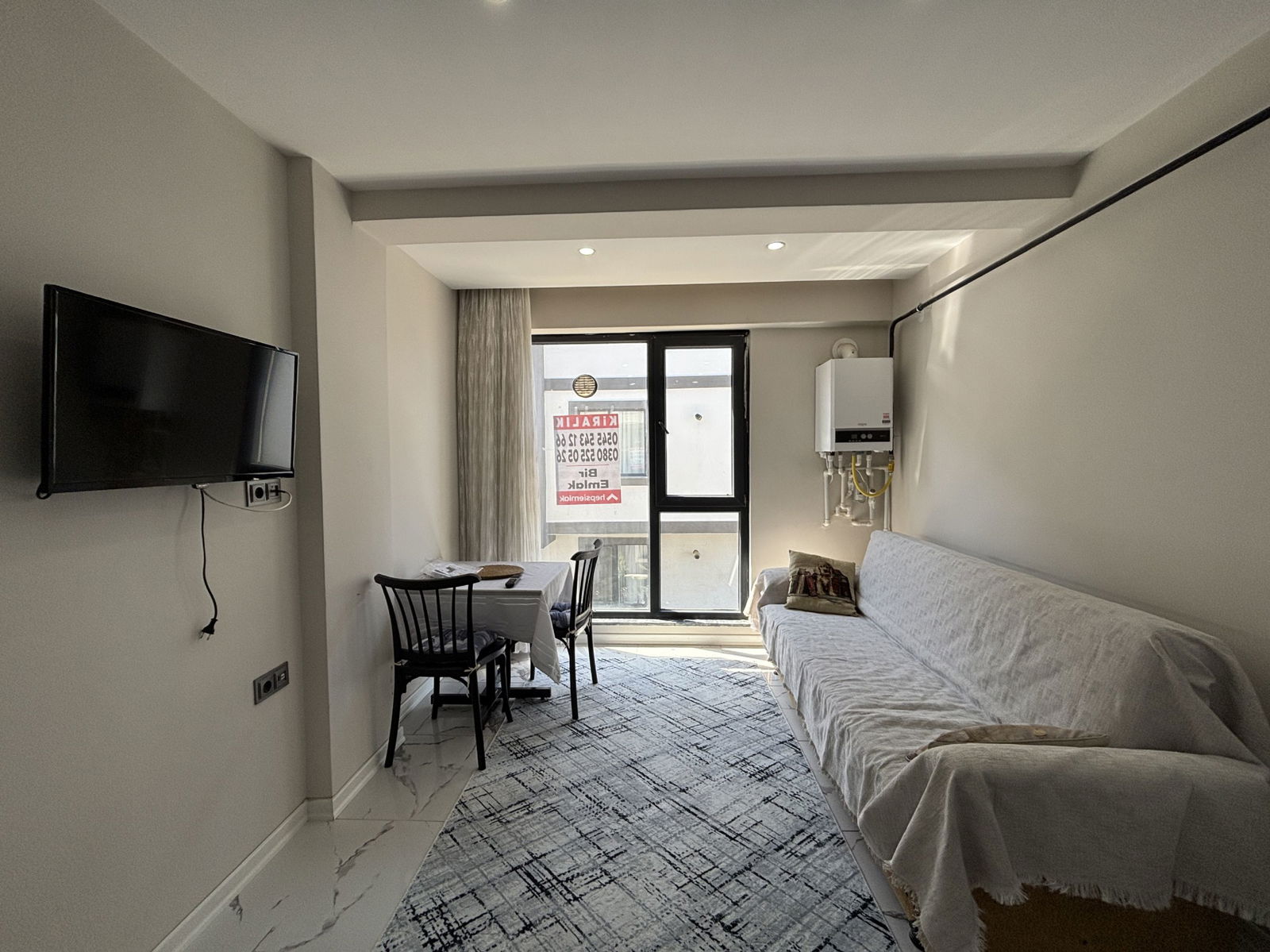 AZİZİYE MAHALLESİ'NDE 1+1 50 M2 EŞYALI KİRALIK ARA KAT DAİRE