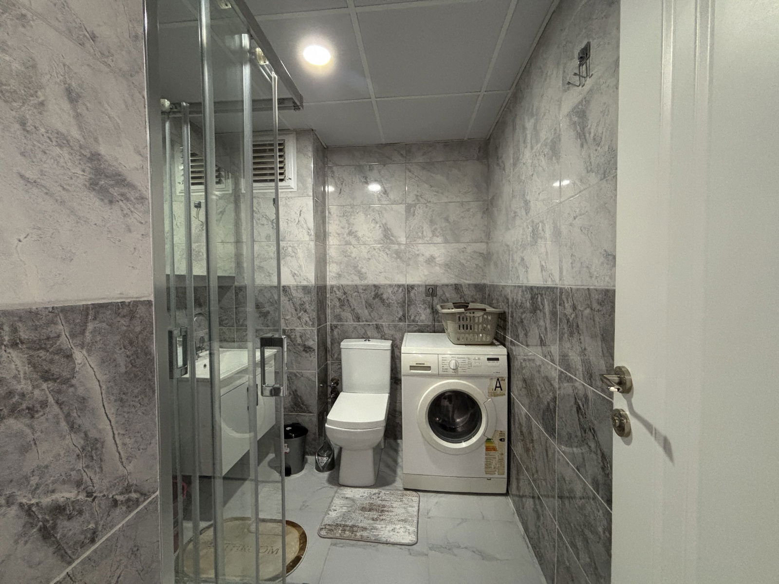 AZİZİYE MAHALLESİ'NDE 1+1 50 M2 EŞYALI KİRALIK ARA KAT DAİRE