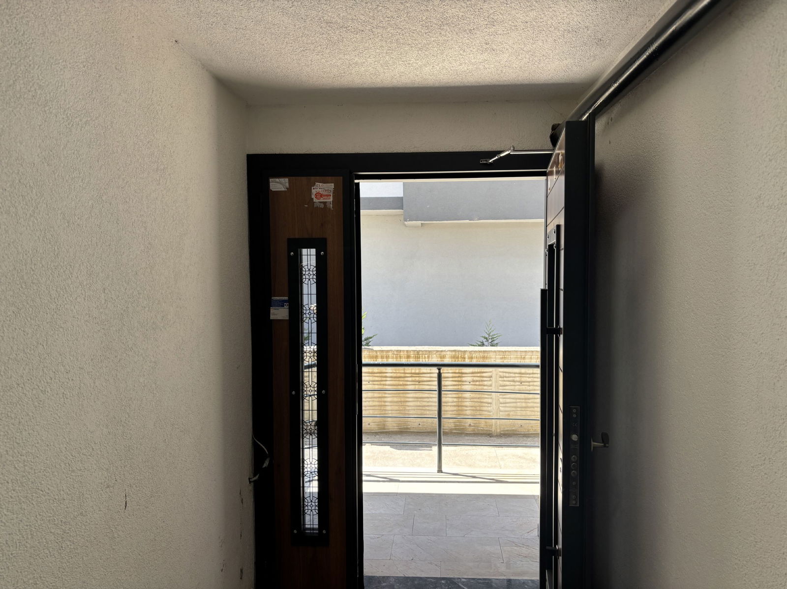 AZİZİYE MAHALLESİ'NDE 1+1 50 M2 EŞYALI KİRALIK ARA KAT DAİRE