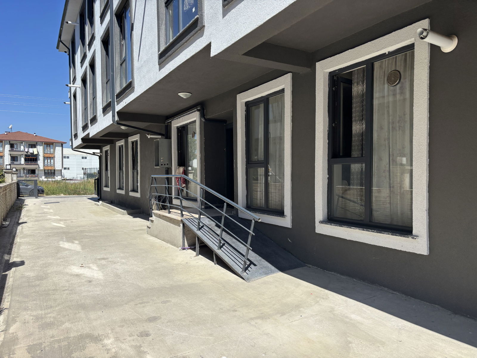 AZİZİYE MAHALLESİ'NDE 1+1 50 M2 EŞYALI KİRALIK ARA KAT DAİRE