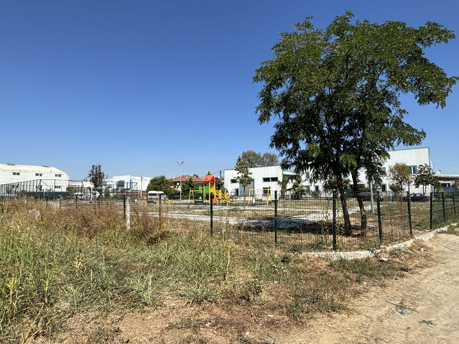 AZİZİYE MAHALLESİ'NDE 1+1 50 M2 EŞYALI KİRALIK ARA KAT DAİRE