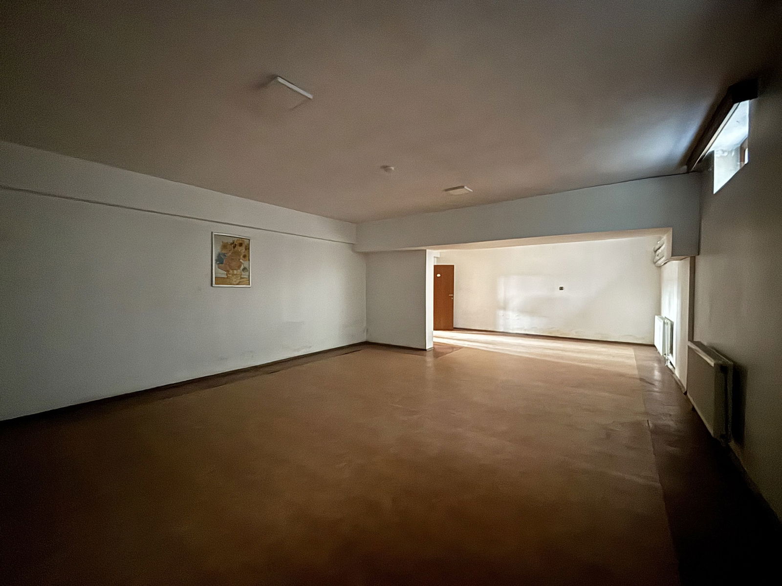 ŞIRALIK'TA 1000 M2 ARSA İÇERİSİNDE 24 ODALI KİRALIK YURT BİNASI