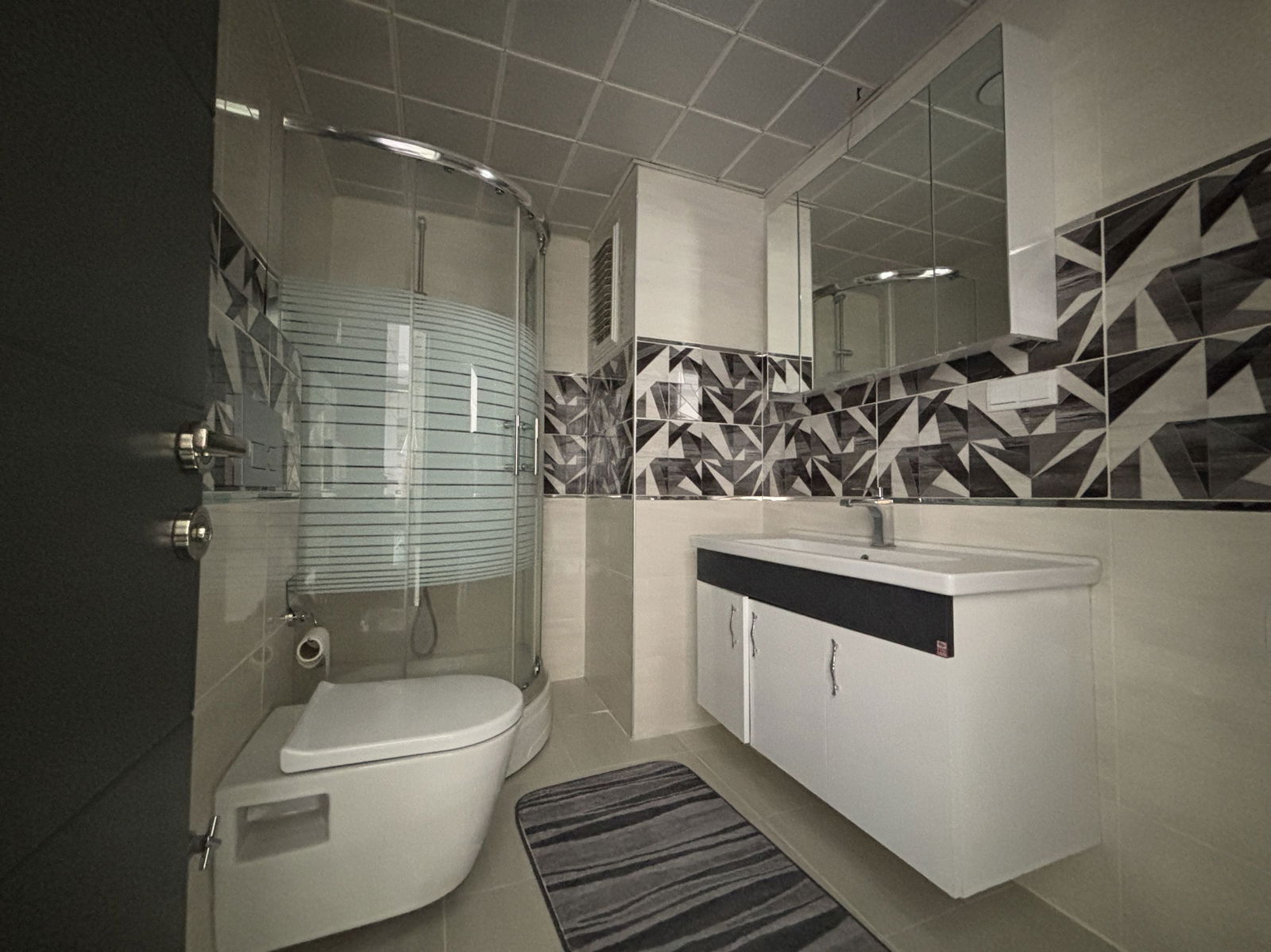 Kiralık Daire 15,000 TL